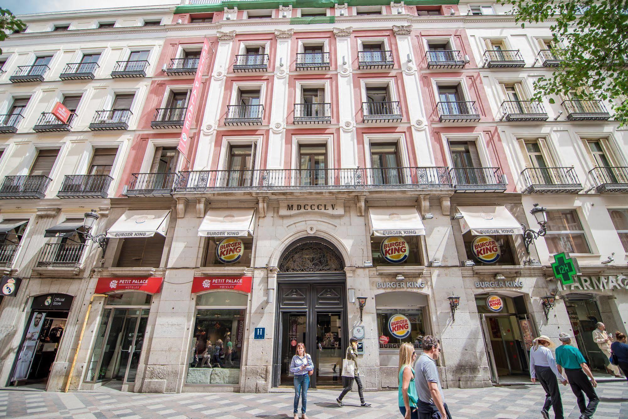 Petit Palace Puerta del Sol Madrid Esterno foto
